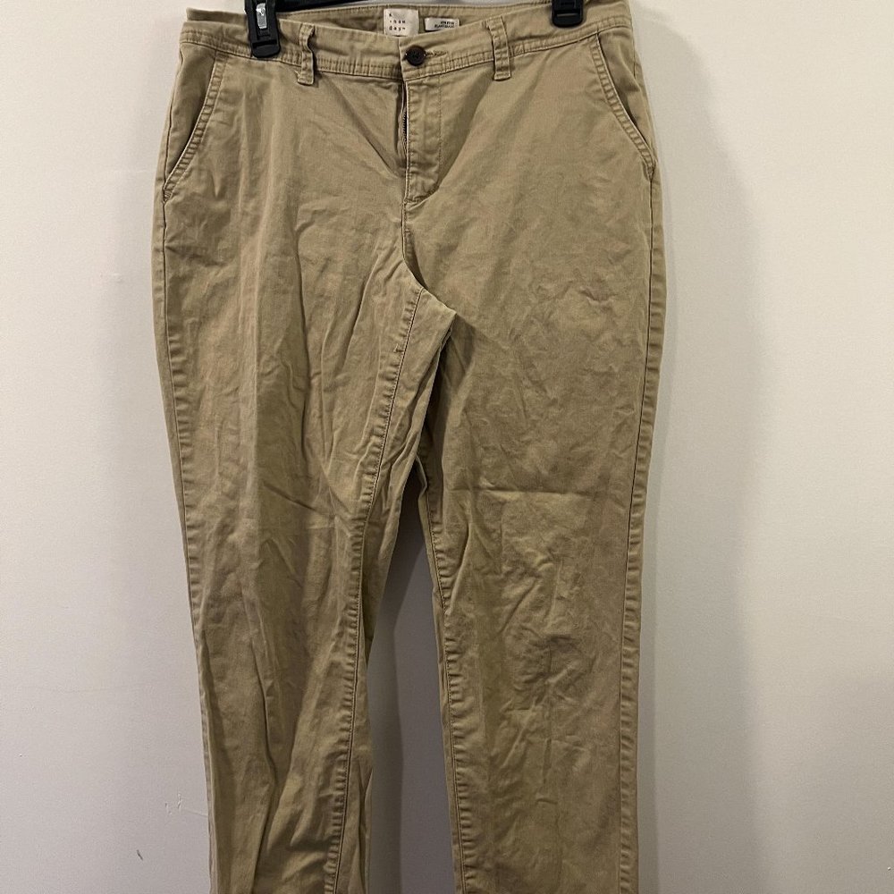 Women's Khakis